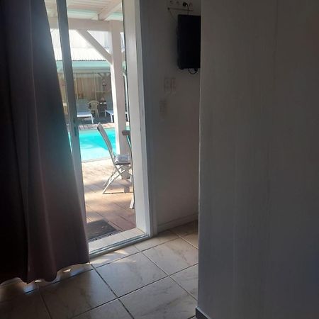 Location Dampierre Apartment Ле Госие Екстериор снимка