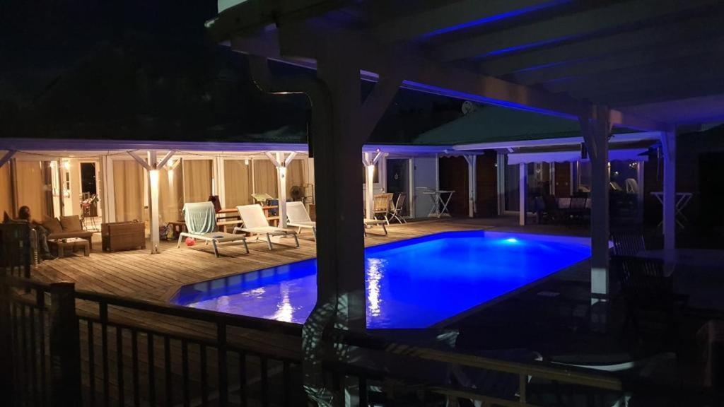 Location Dampierre Apartment Ле Госие Екстериор снимка