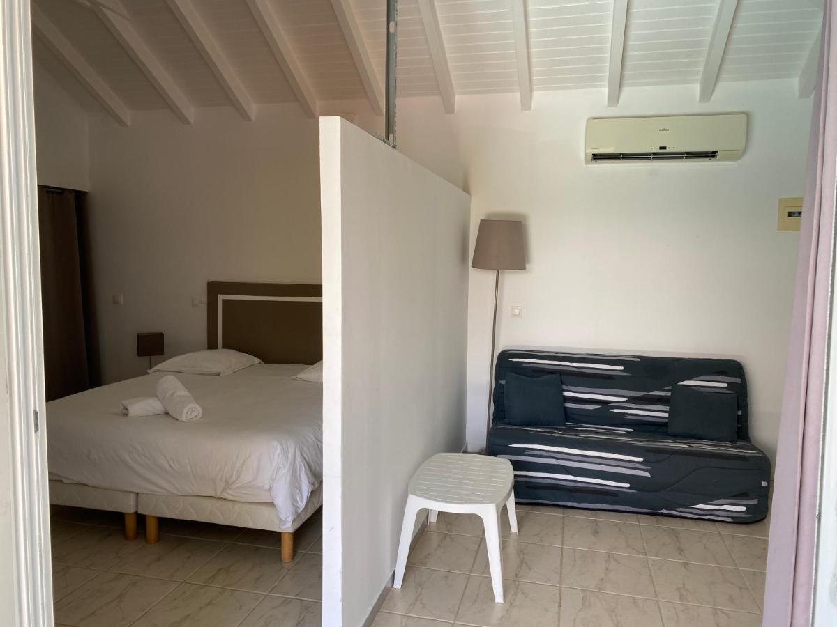 Location Dampierre Apartment Ле Госие Екстериор снимка