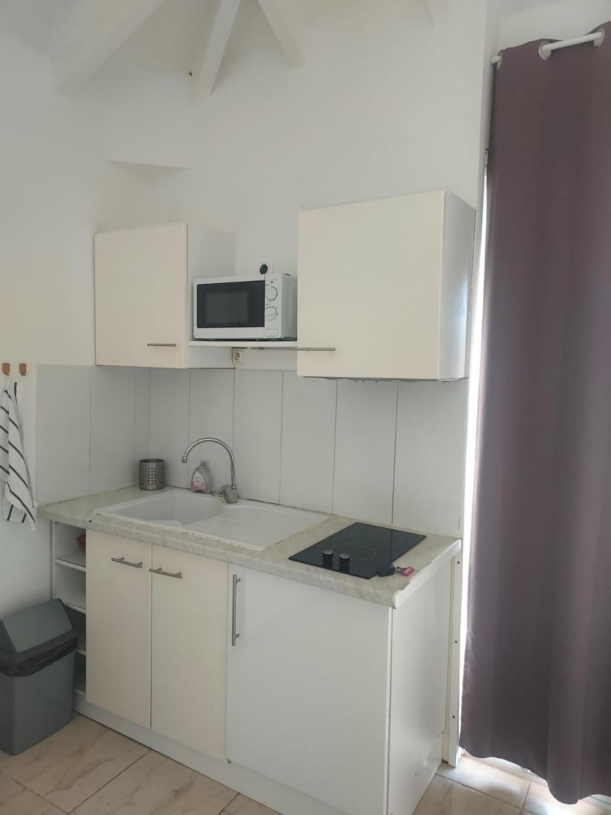 Location Dampierre Apartment Ле Госие Екстериор снимка